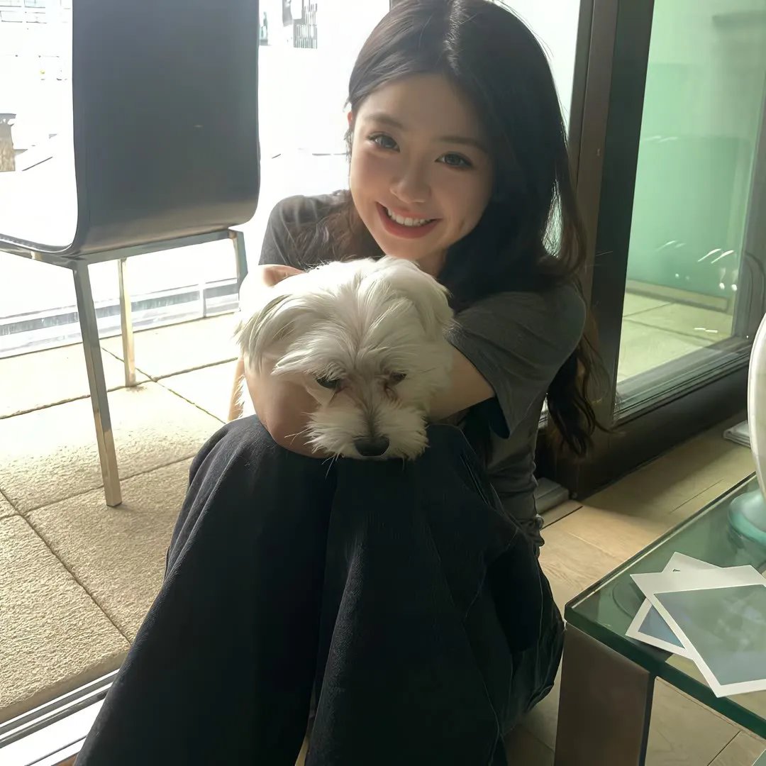 单车上的少女